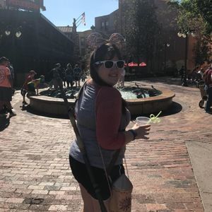 Meet your Posher, Taylor